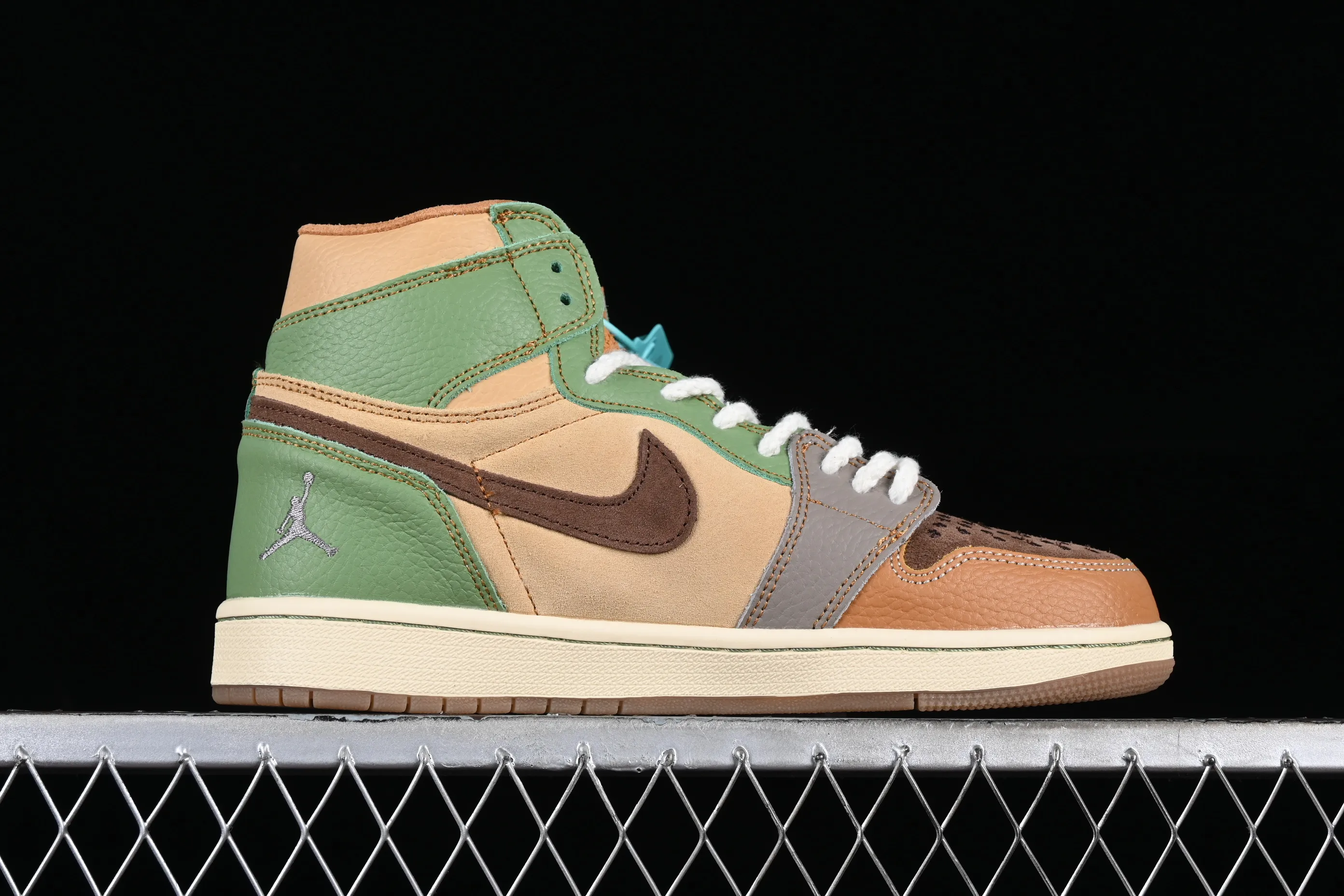 All categories Air Jordan Jordan series basketball shoes Air Jordan 1 High Air Jordan 1 High "Voodoo" AJ1 Joe 1 Voodoo Doll Retro Culture Leisure Sports Sneakers DZ7292-100